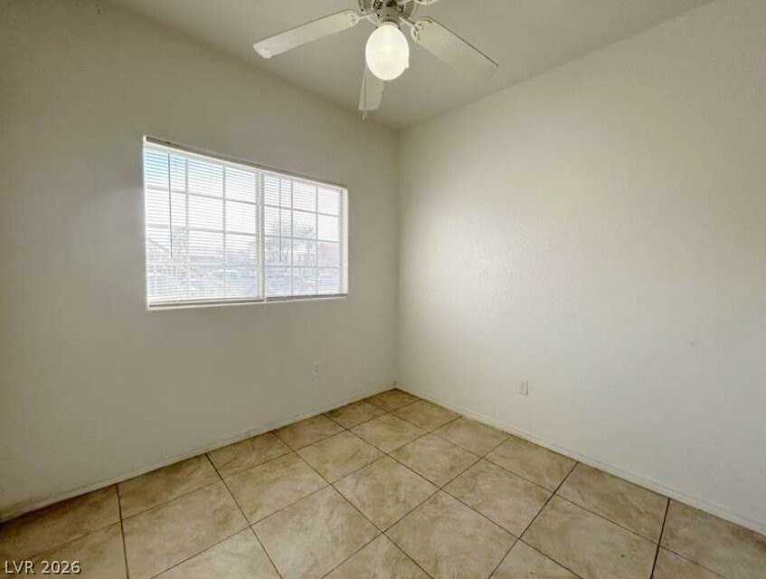 4730 E Craig Rd #1160 - Photo 4 of 17
