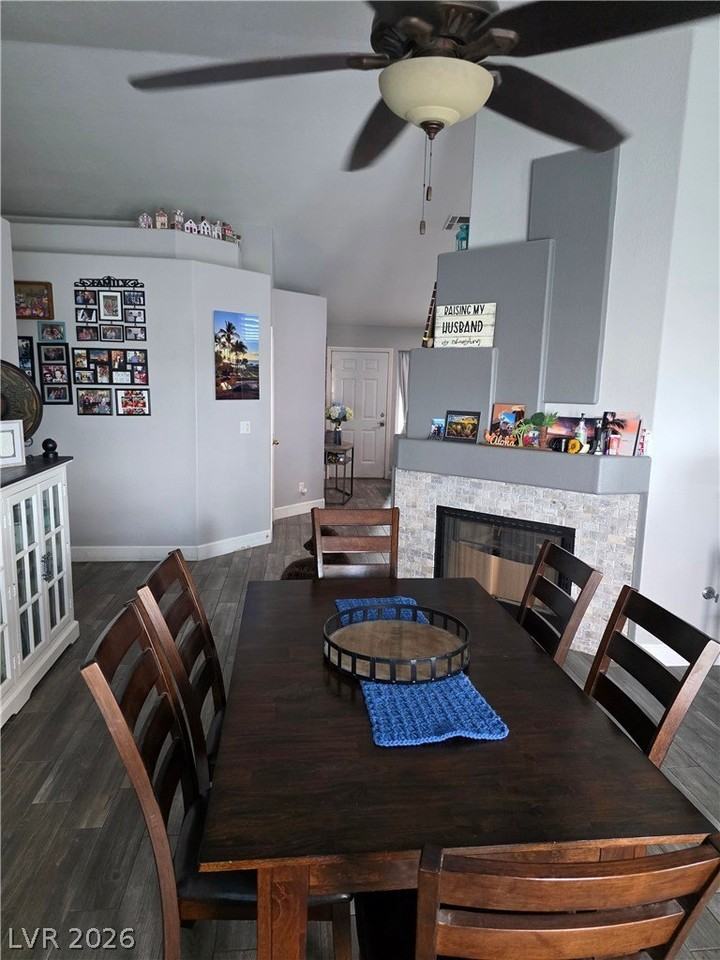 826 Manor Shores Rd - Photo 5 of 20