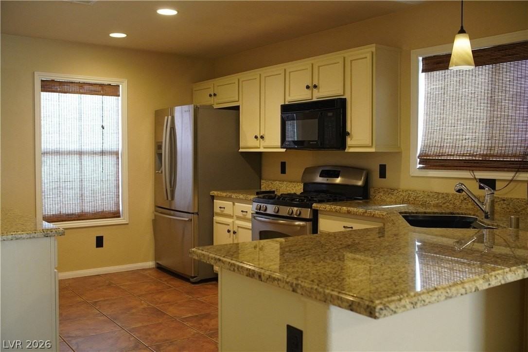 8037 Cabbage Cove St - Photo 2 of 27