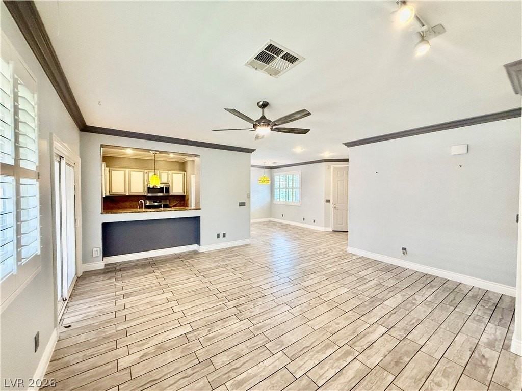 1061 Noble Isle St - Photo 3 of 21