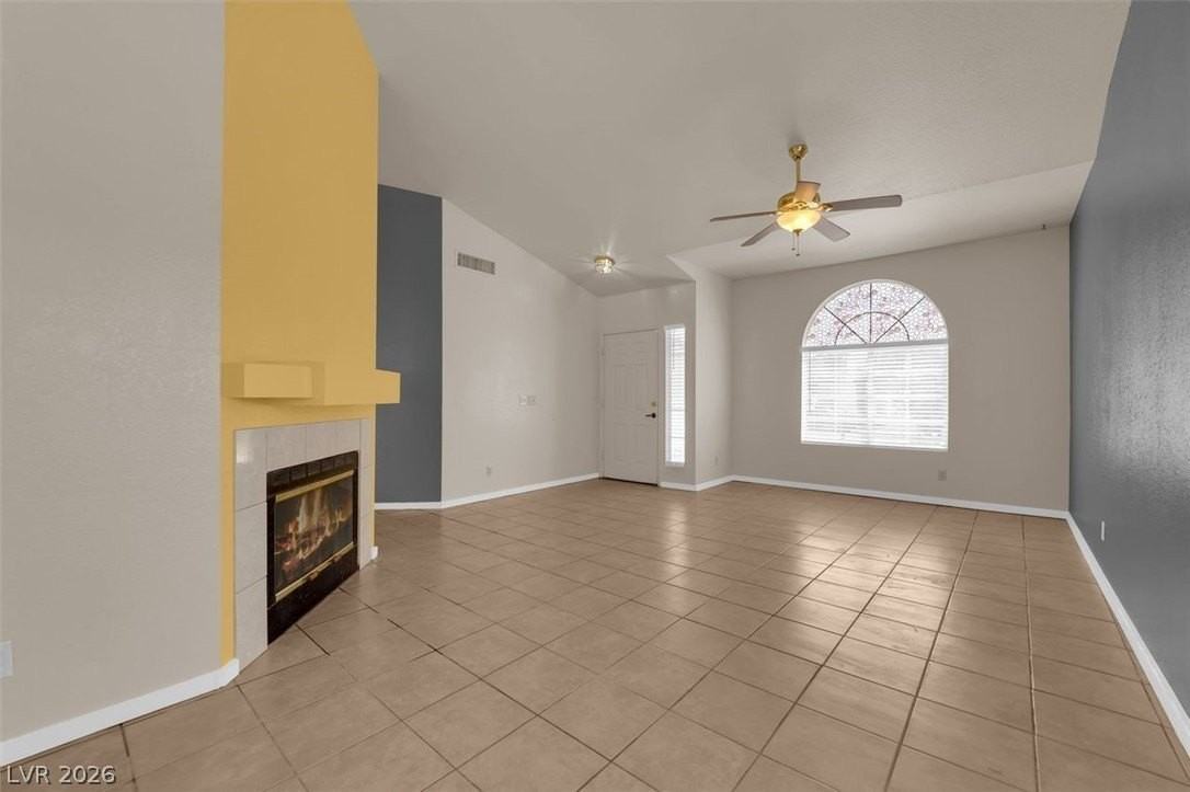 5433 Tincup Dr - Photo 2 of 19