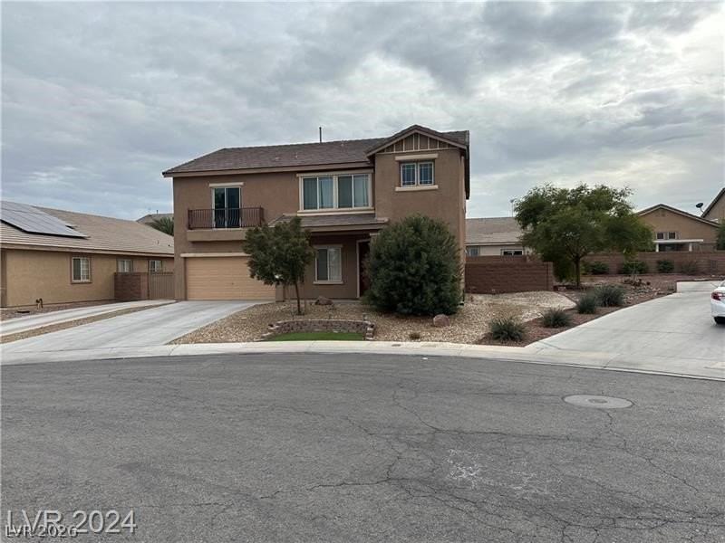 2805 Alma Lidia Ave - Photo 2 of 43