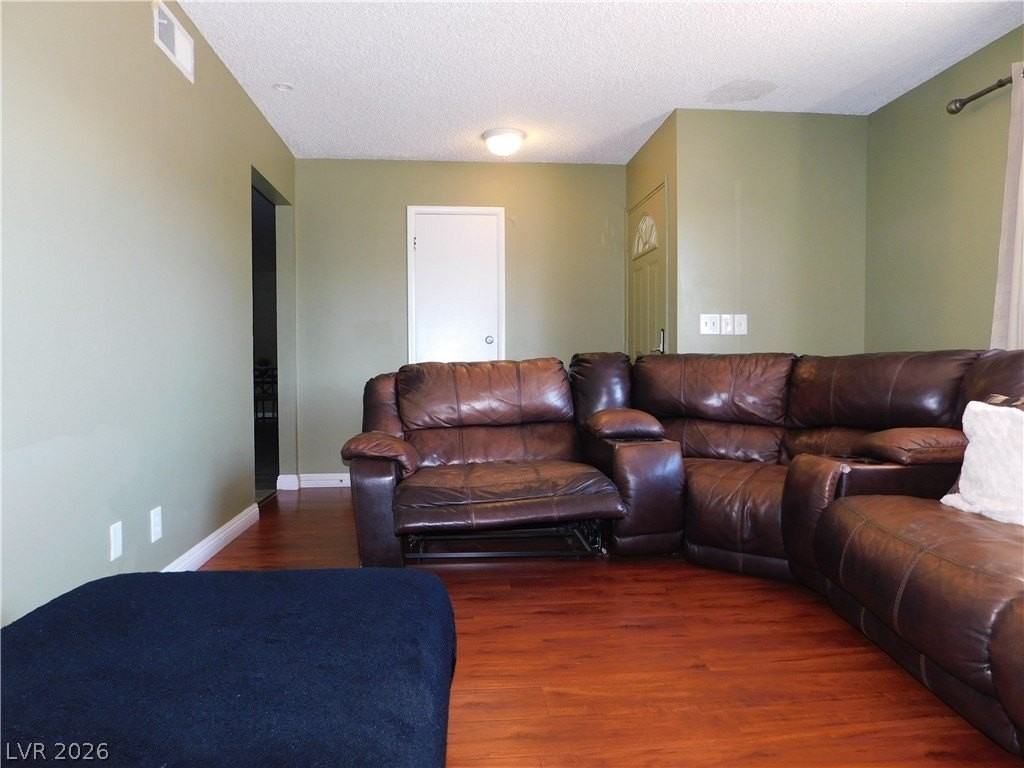 7006 Westpark Ct - Photo 4 of 29