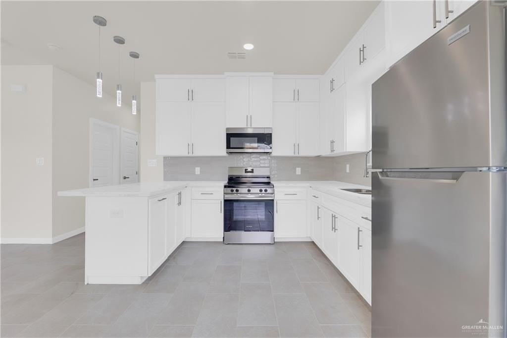 11311 N 24th Ln #3 - Photo 4 of 15
