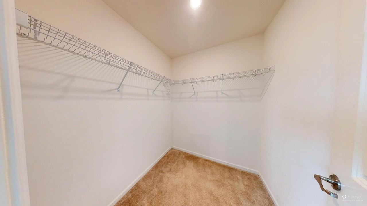 1832 E 110th Ln - Photo 5 of 20