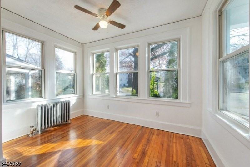 51 Riggs Pl - Photo 3 of 17