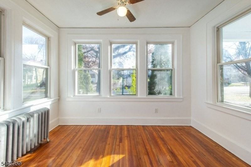 51 Riggs Pl - Photo 4 of 17