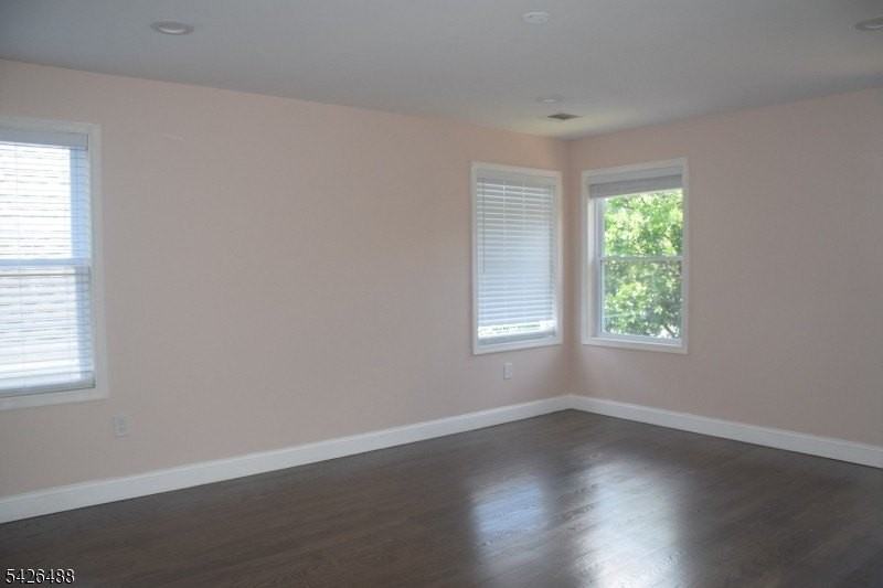 171 N 17th St #2 - Photo 7 of 14