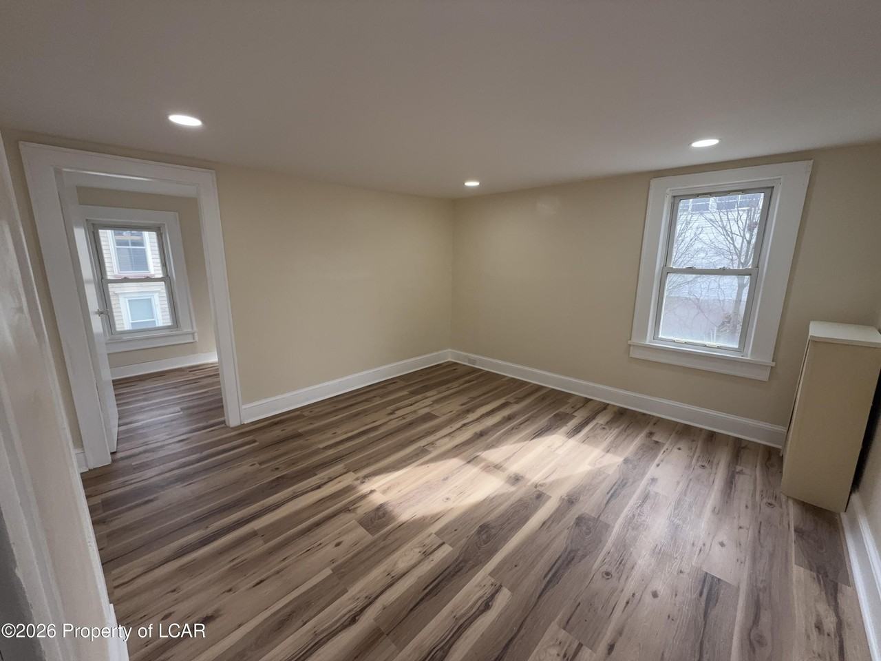 1512 Ash St - Photo 5 of 10