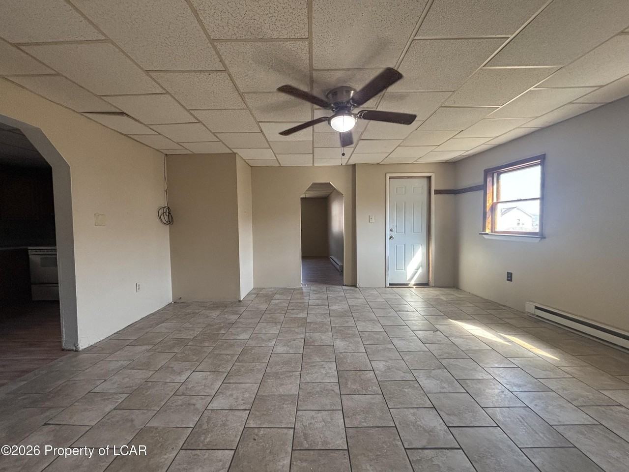 381 Main Rd - Photo 7 of 11