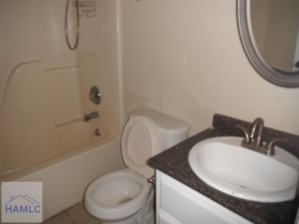 2583 Zachary Ct - Photo 7 of 9