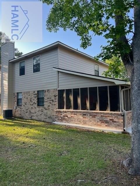 1410 Brittney Ln - Photo 5 of 17