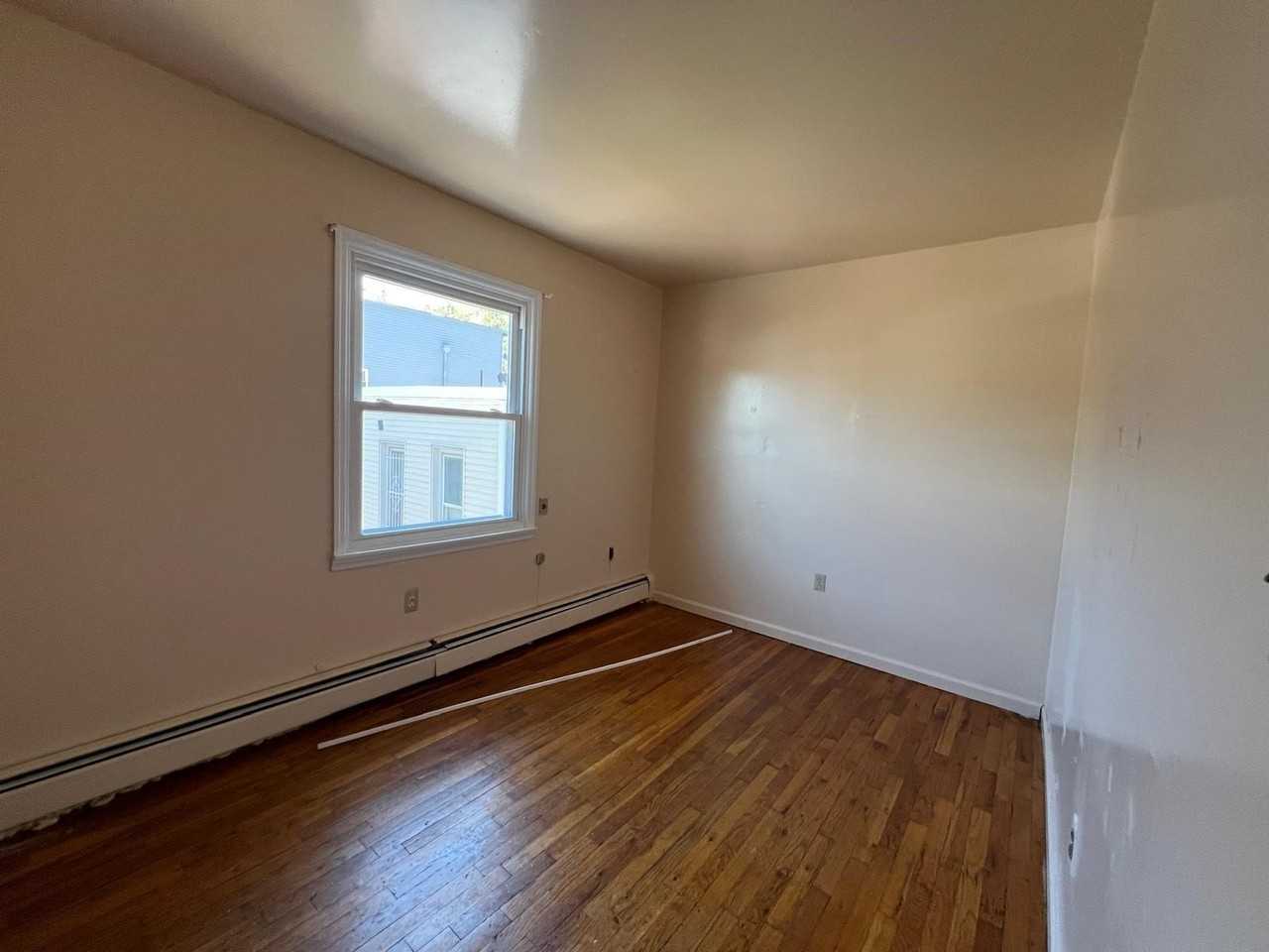 52 Yale Ave #2 - Photo 2 of 20