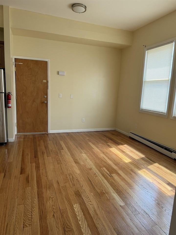 304 Avenue C #1F - Photo 2 of 14