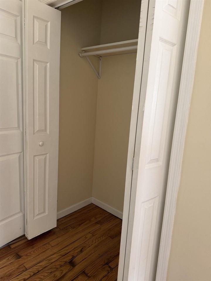 304 Avenue C #1F - Photo 6 of 14