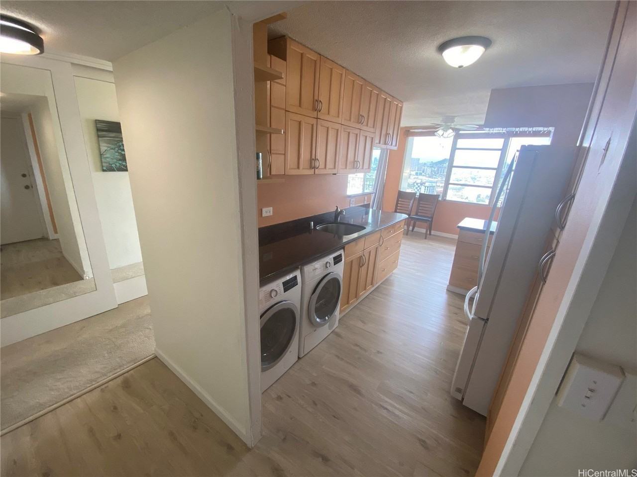 2825 S King St #2502 - Photo 3 of 25