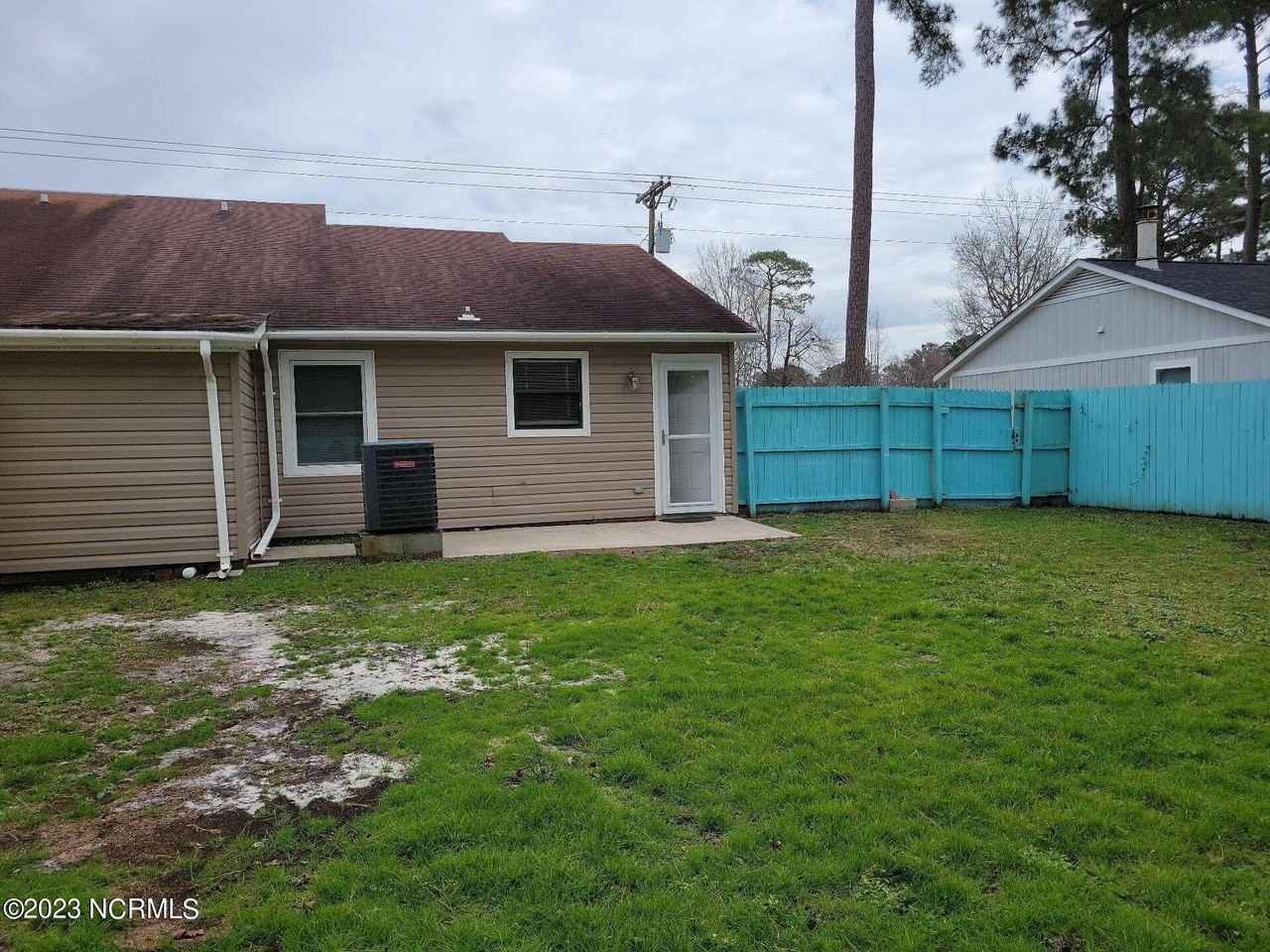 234 Webb Blvd - Photo 4 of 16