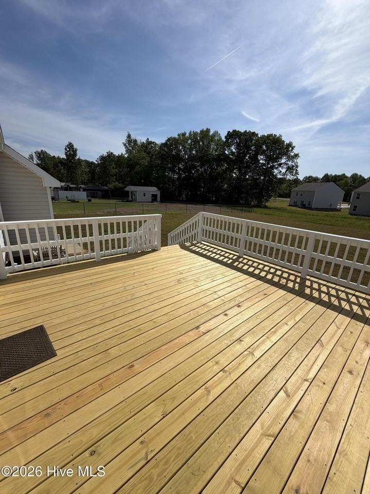 7793 Michelle Rd - Photo 3 of 16