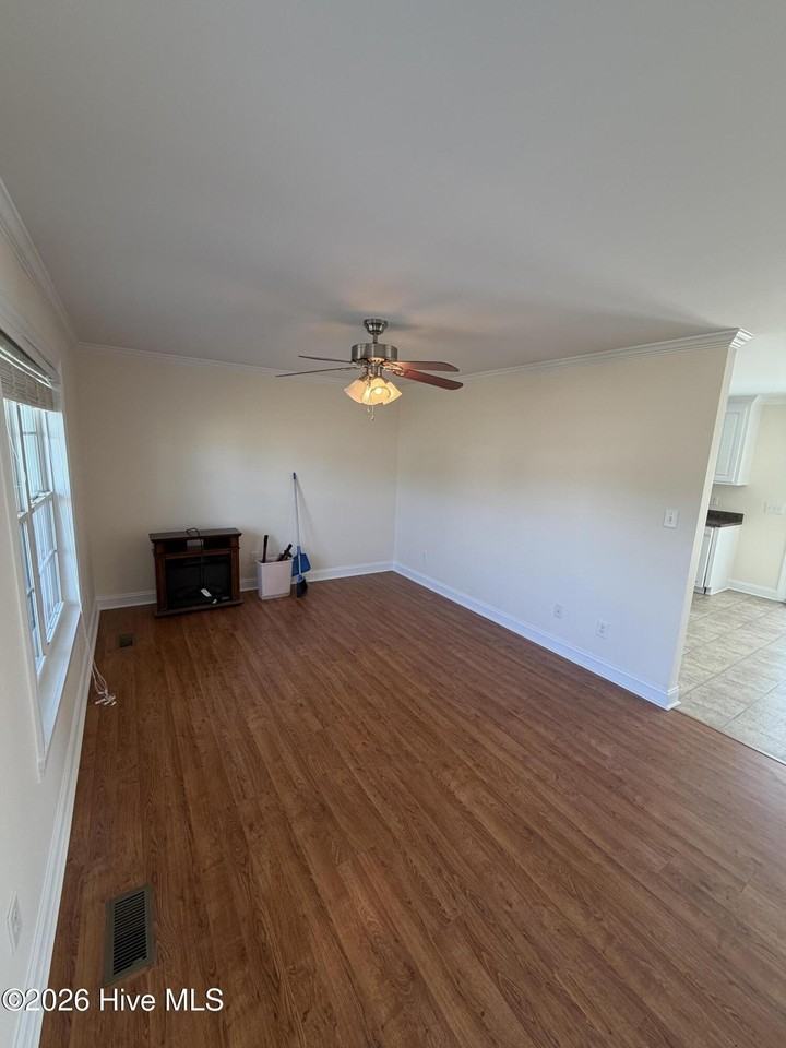 7793 Michelle Rd - Photo 6 of 16