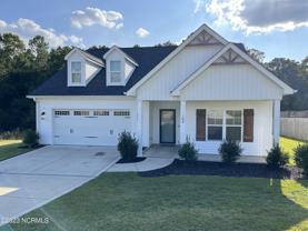 104 Woodford Ln - Photo 1 of 1