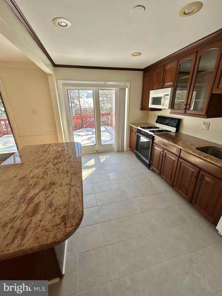 3301 Spring Ln #1 - Photo 2 of 12