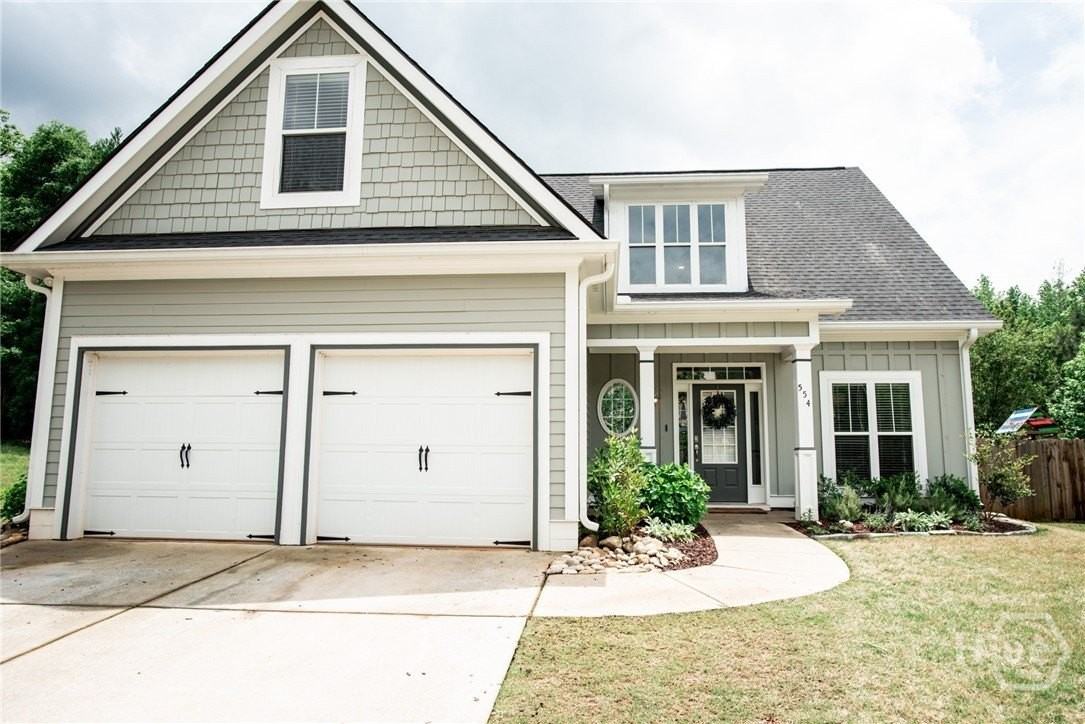 554 Edgewood Dr - Photo 2 of 50