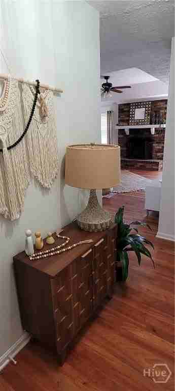 8 Wyckfield Ct - Photo 2 of 15