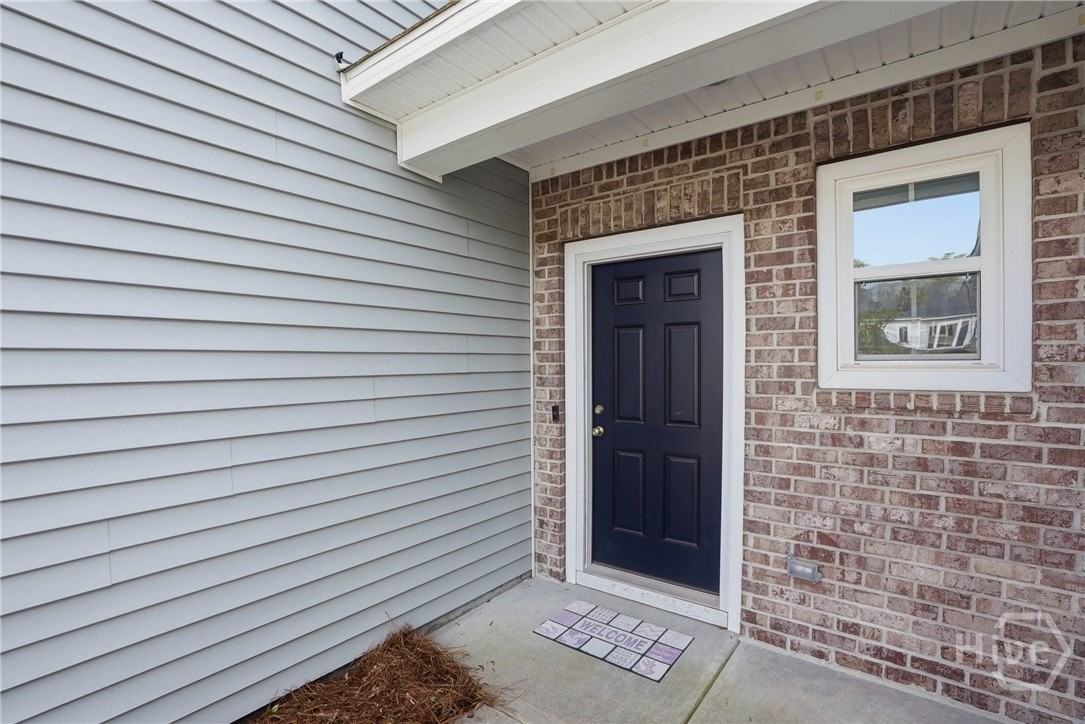 17 Crown Ct - Photo 4 of 50