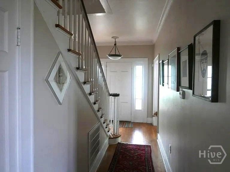 18 E 45th St - Photo 3 of 26