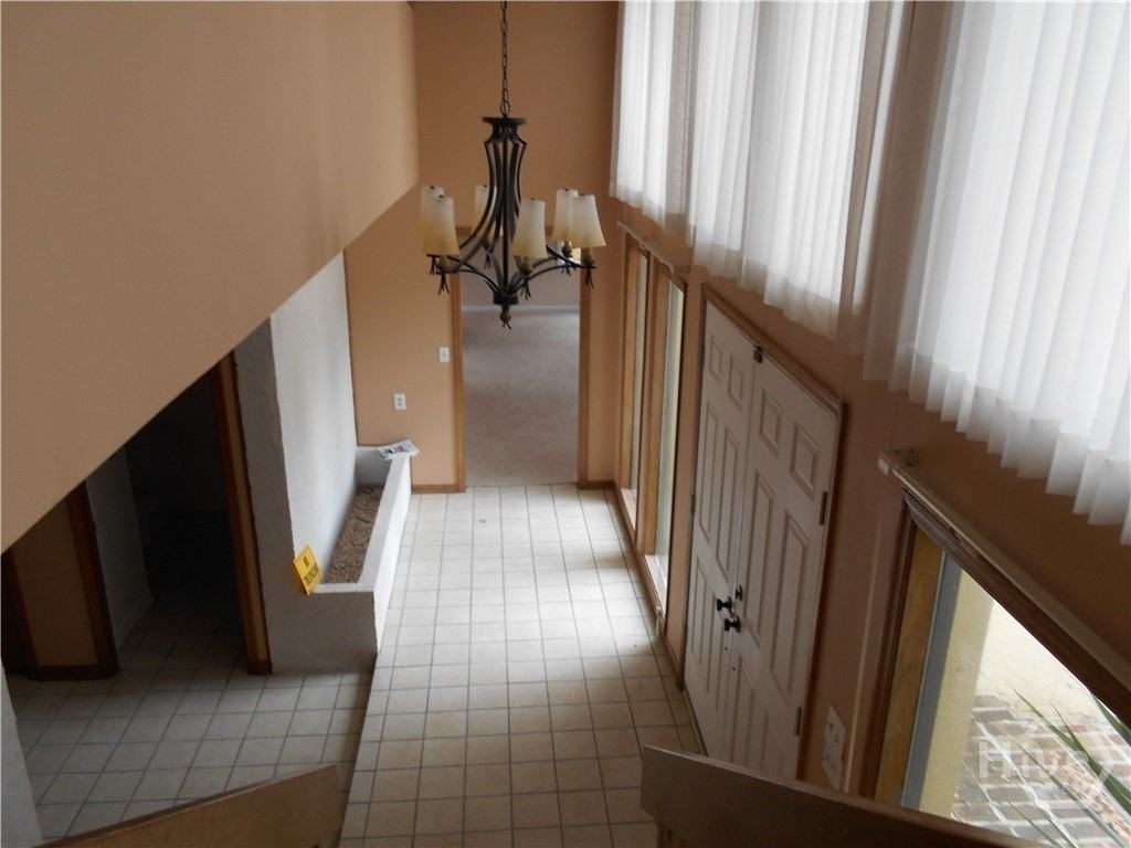 129 Dutch Island Dr - Photo 2 of 13