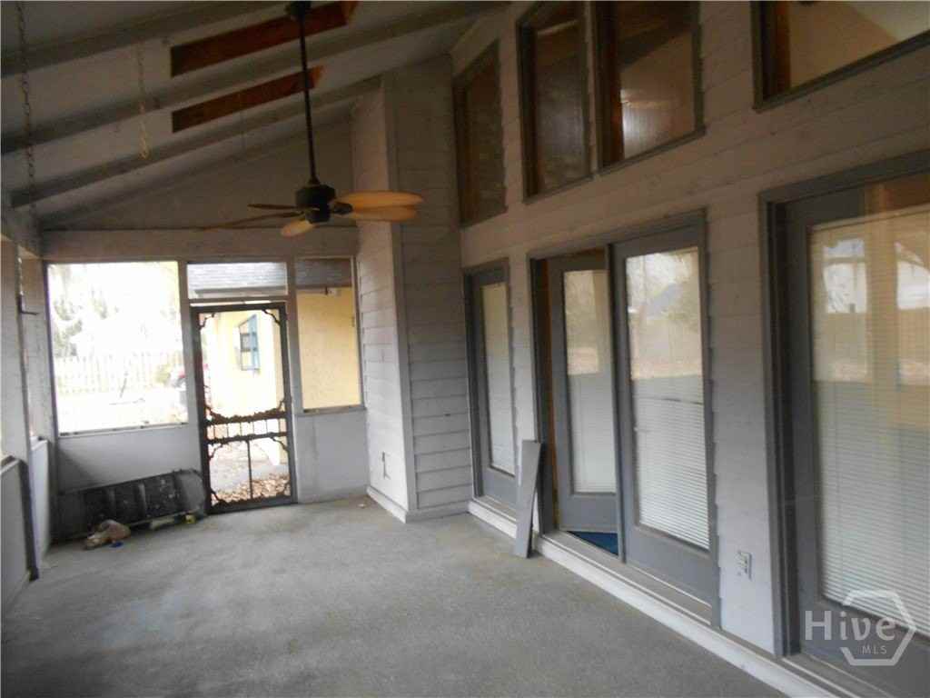 129 Dutch Island Dr - Photo 4 of 13