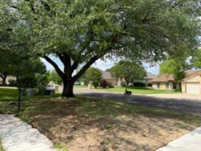 435 Saint Andrews St - Photo 5 of 5