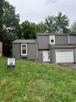 9525 Manning Ave - Photo 1 of 1