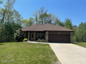 450 Beachwood Dr - Photo 1 of 1