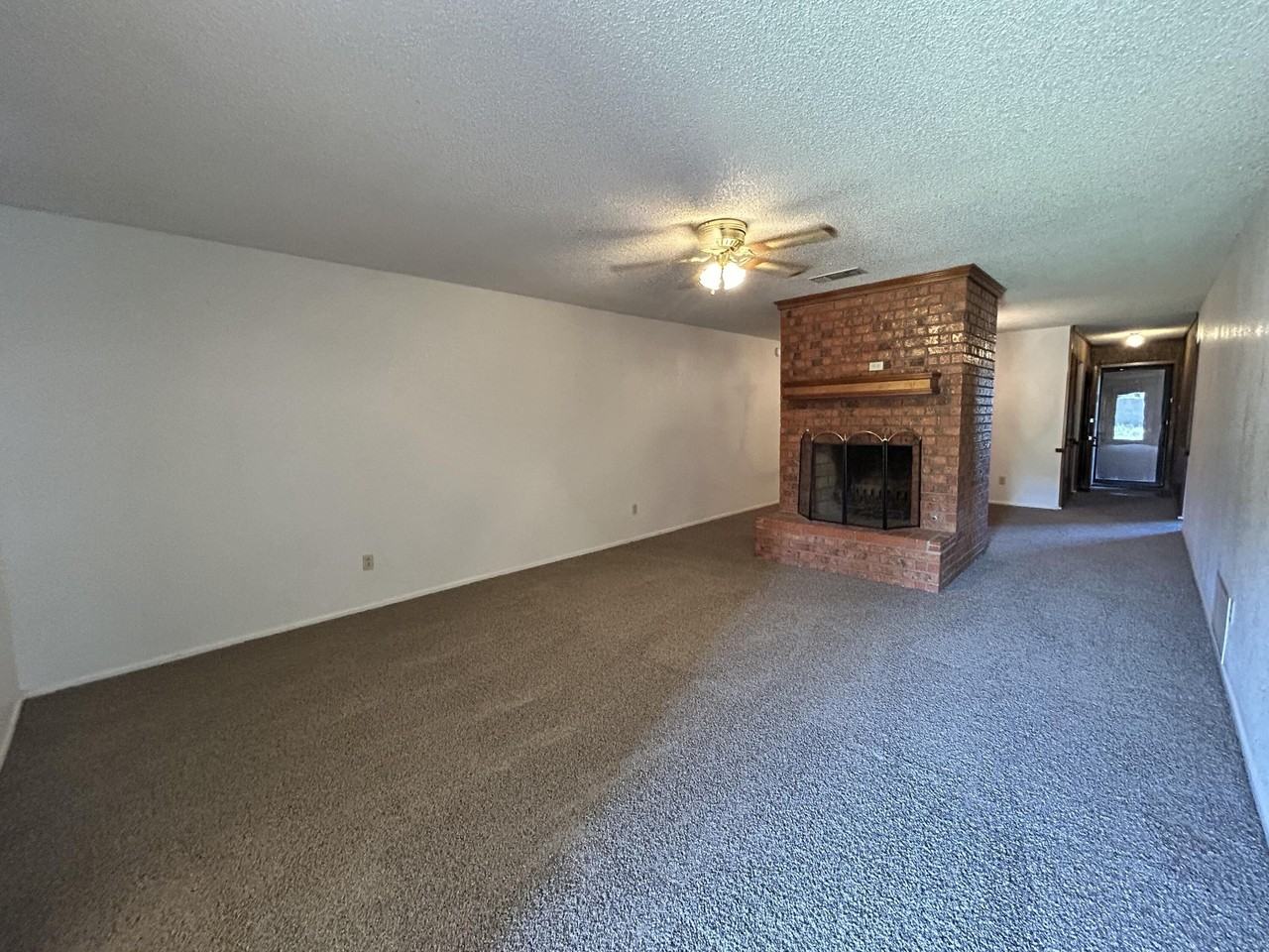 1115 80th St #A - Photo 2 of 16