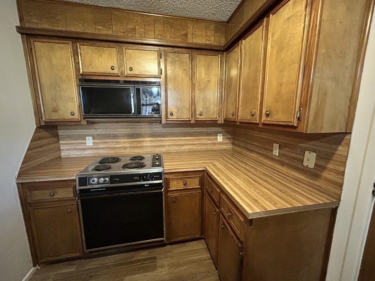 1115 80th St #A - Photo 6 of 16