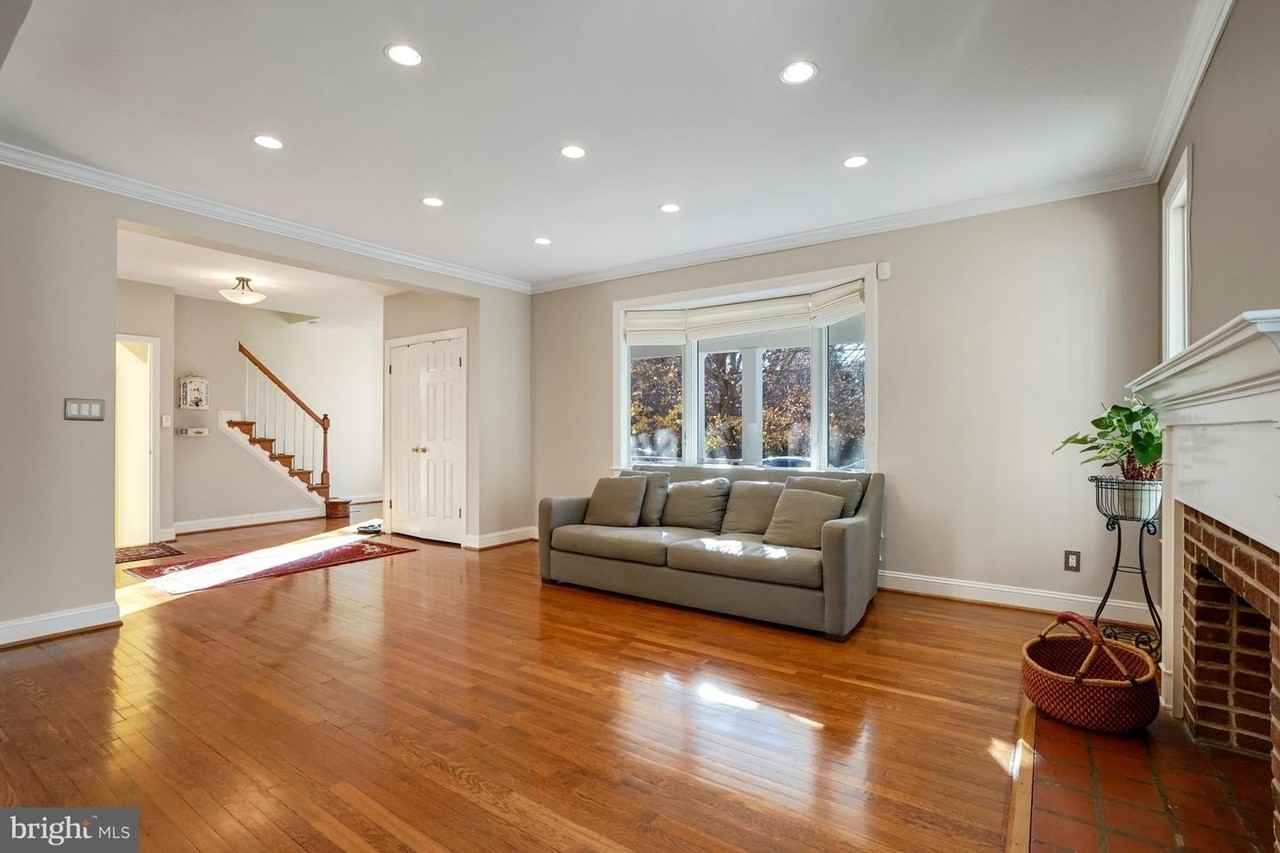 4407 Ridge St - Photo 5 of 21