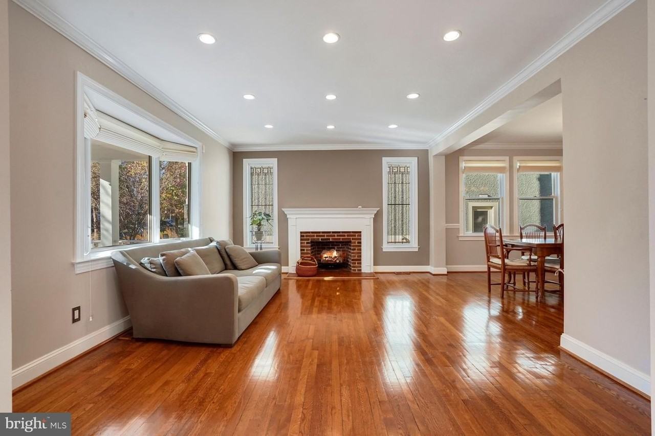 4407 Ridge St - Photo 7 of 21