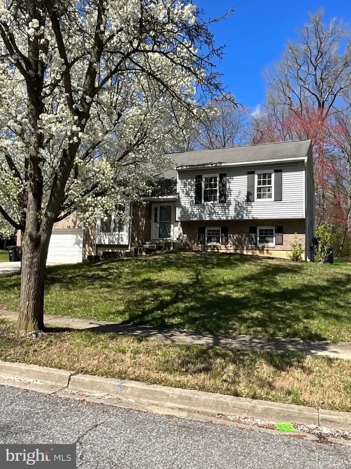 1108 Beatrice Ct - Photo 2 of 25