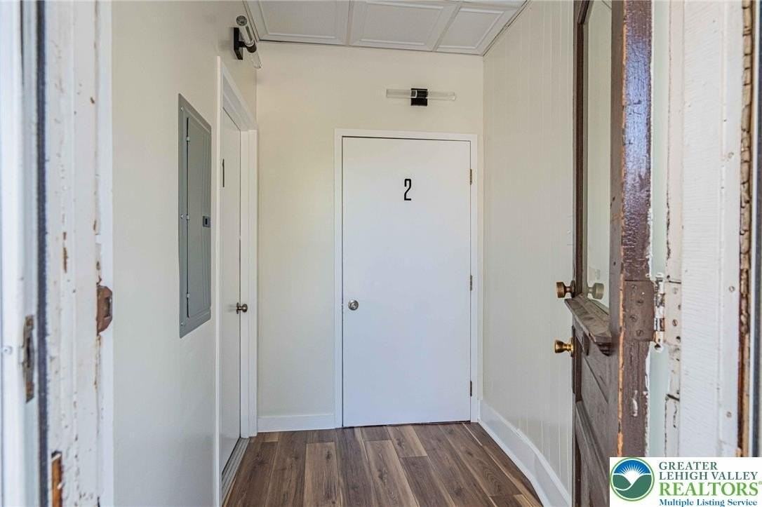 34 E Washington Ave - Photo 5 of 26