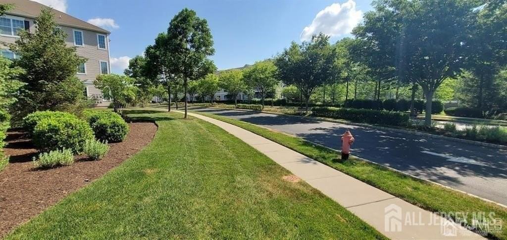 725 Timberlake Dr - Photo 2 of 24