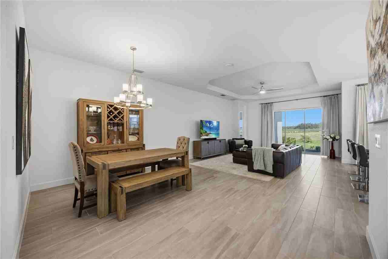 10116 Silent Night Ln - Photo 6 of 50