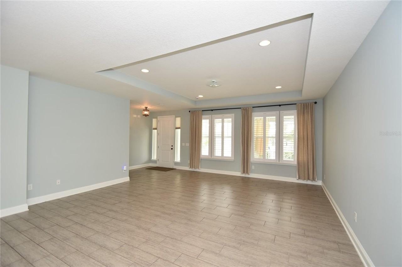 28 Sandy Beach Way - Photo 6 of 45
