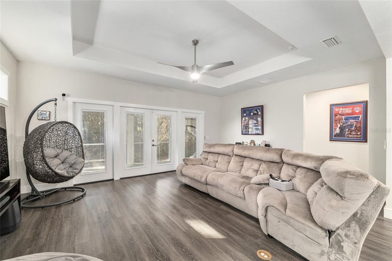 1412 Nw 121st Way - Photo 6 of 37