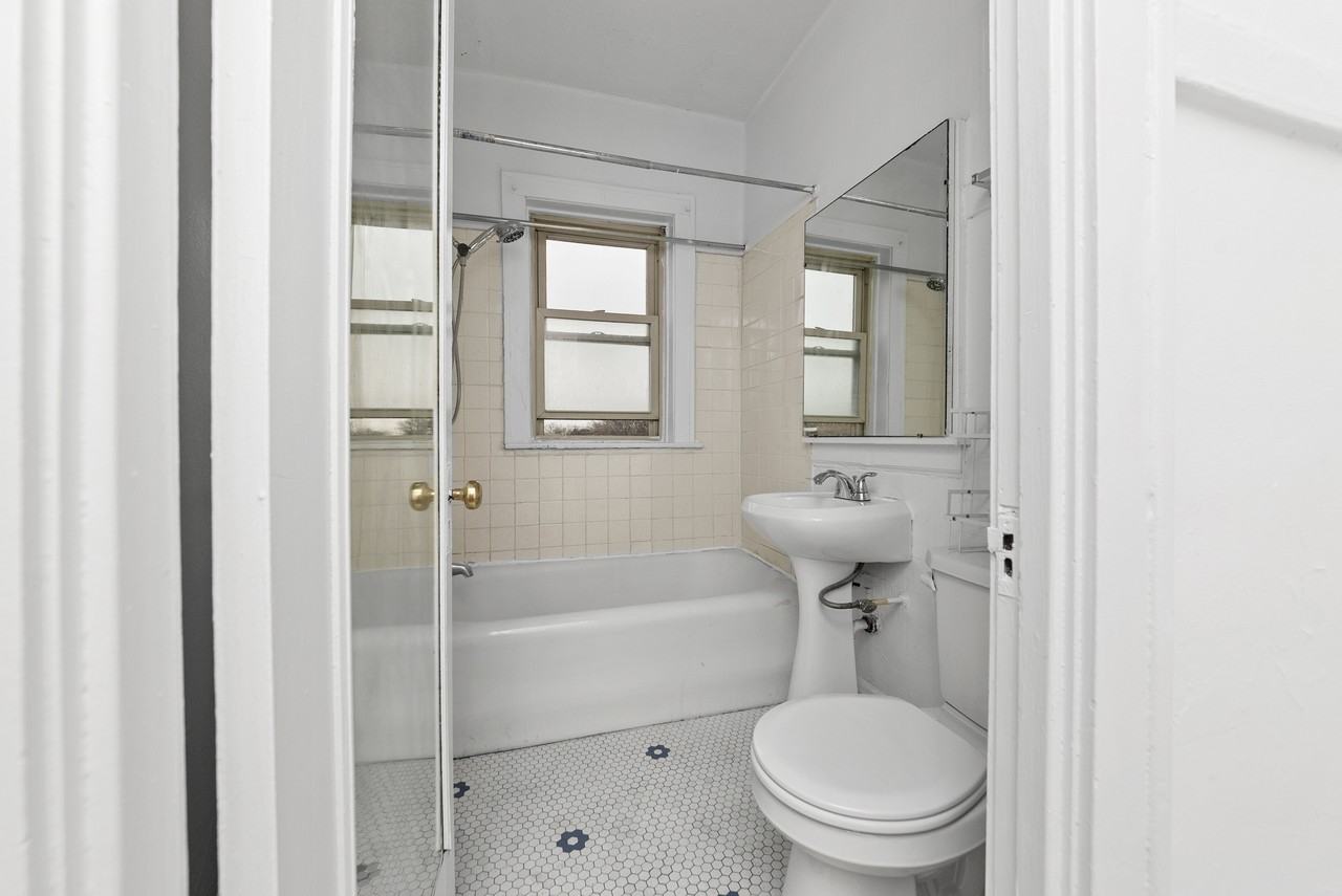 2849 W Berteau Ave #53-2 - Photo 3 of 12