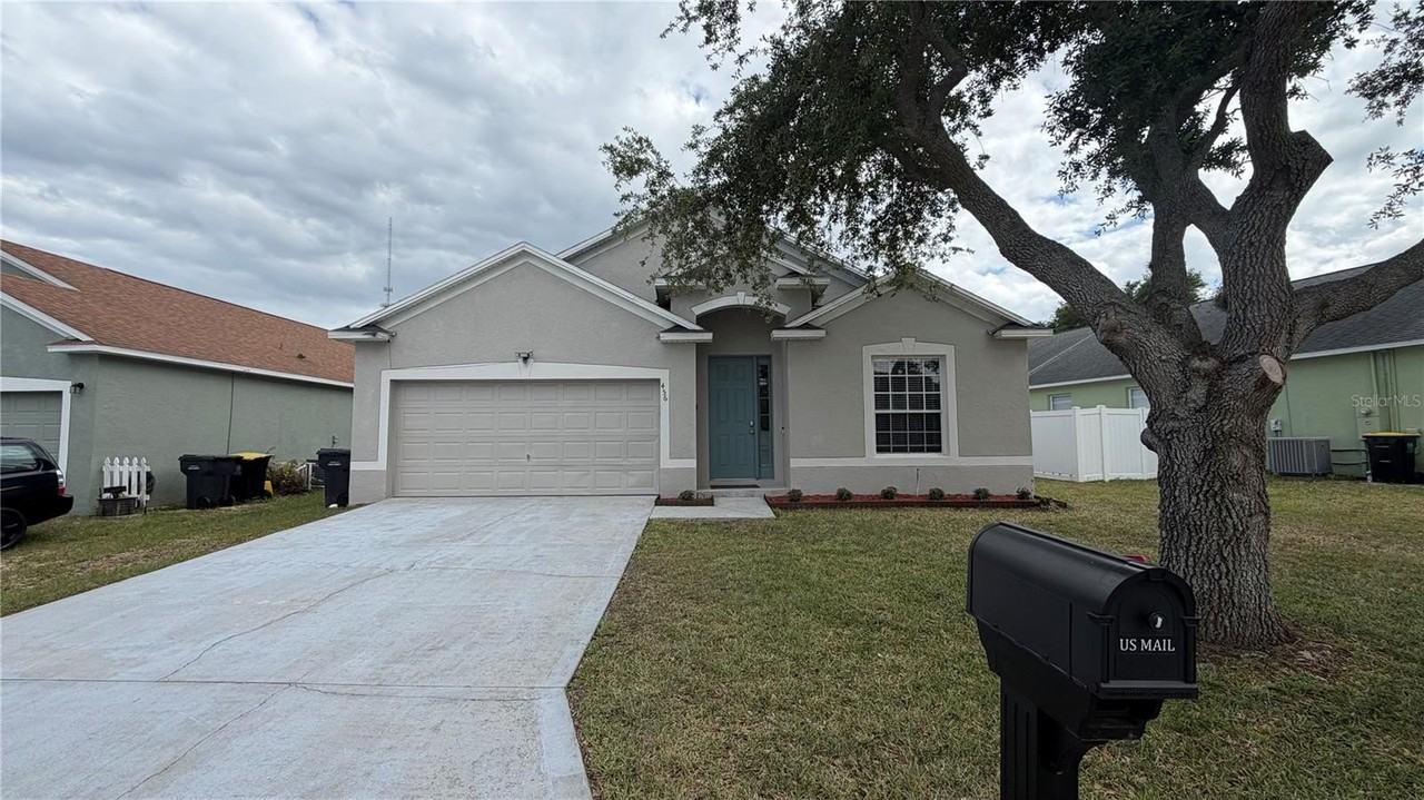 456 Knollwood Dr