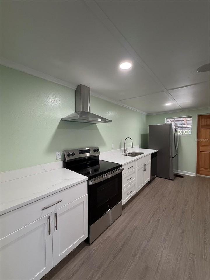 1725 Fairview Shores Dr #A - Photo 7 of 49