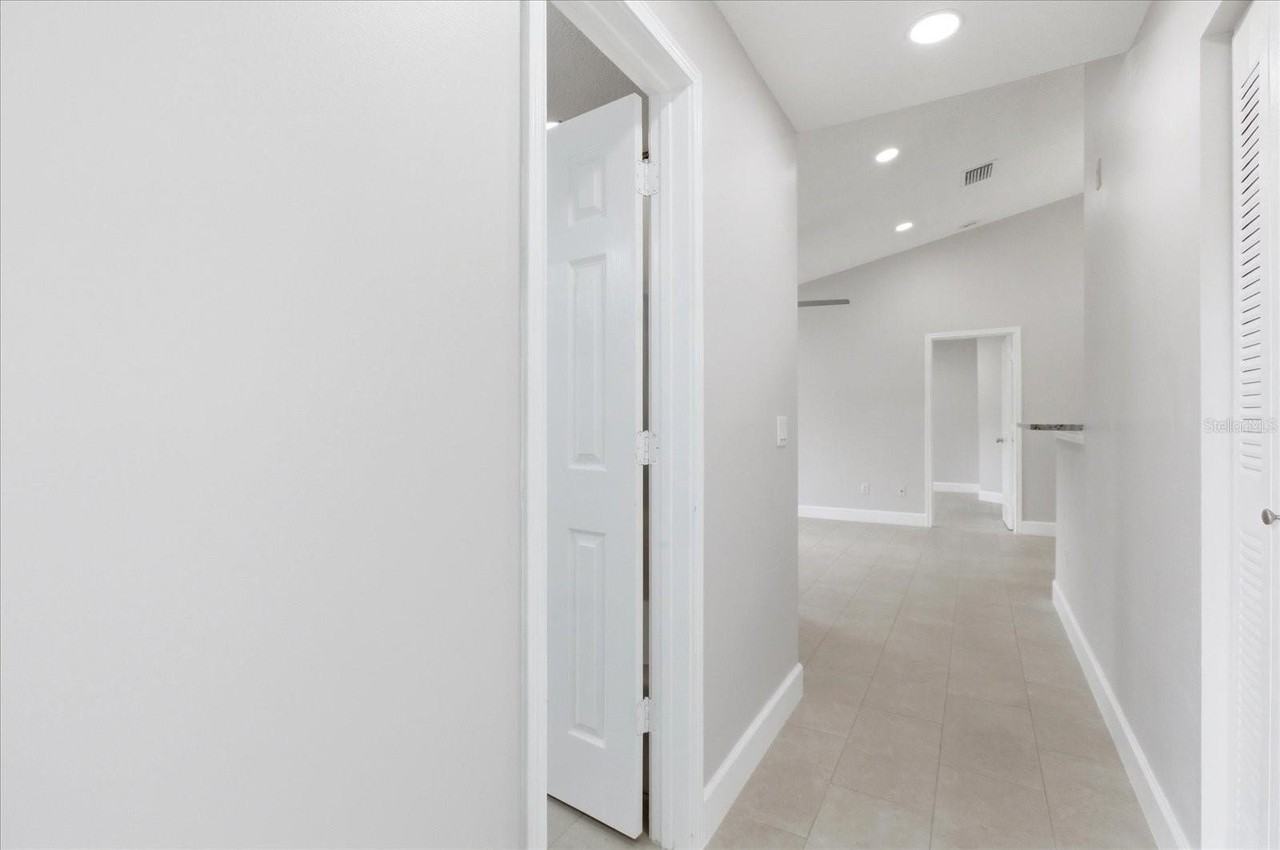 2504 Grassy Point Dr #204 - Photo 3 of 28