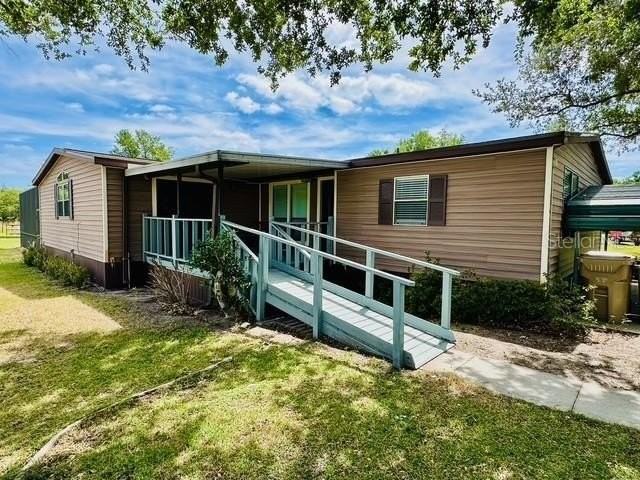 6814 Redwing Rd - Photo 3 of 26