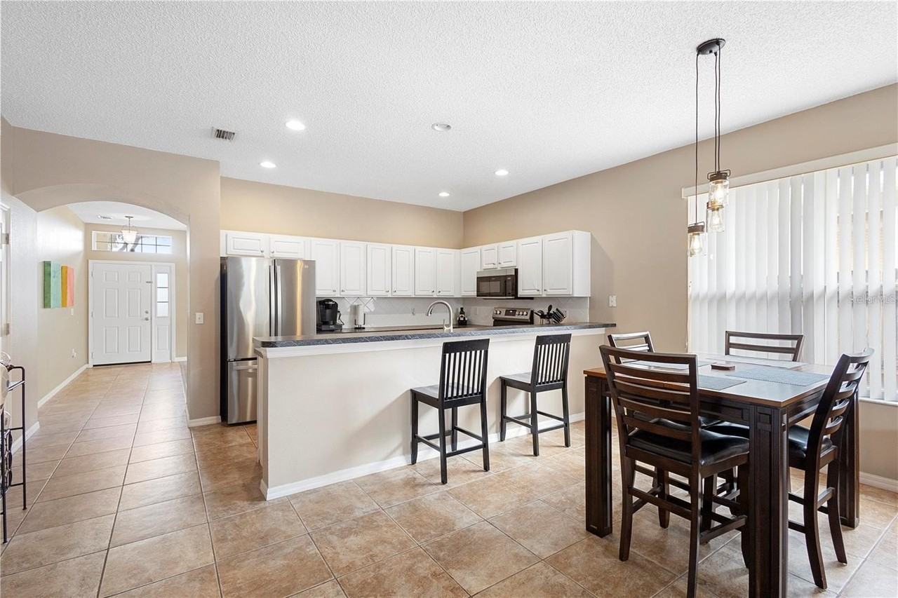 230 Brassington Dr - Photo 5 of 13